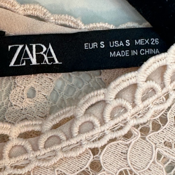 Zara Blush Pink/Beige Lace Cap Sleeves Floral Lace Doily Top, Small - Picture 9 of 13